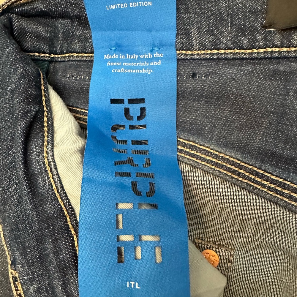 Limited edition (rare find) purple low rise skinny jeans - Picture 4 of 8